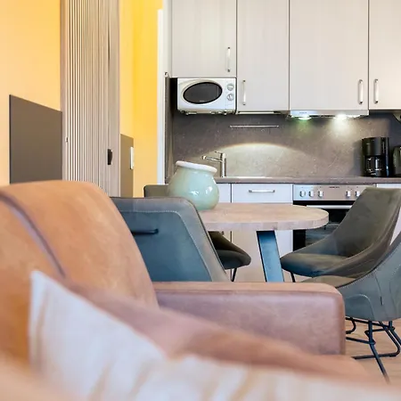 Solaris 17 Mit Balkon, Hundefreundlich Und Strandnah